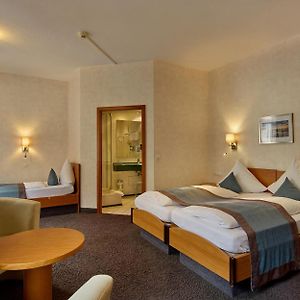 Dreibettzimmer